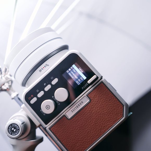 Chris Gampat The Phoblographer Hobolite Mini Max review 2.81-30s100 6