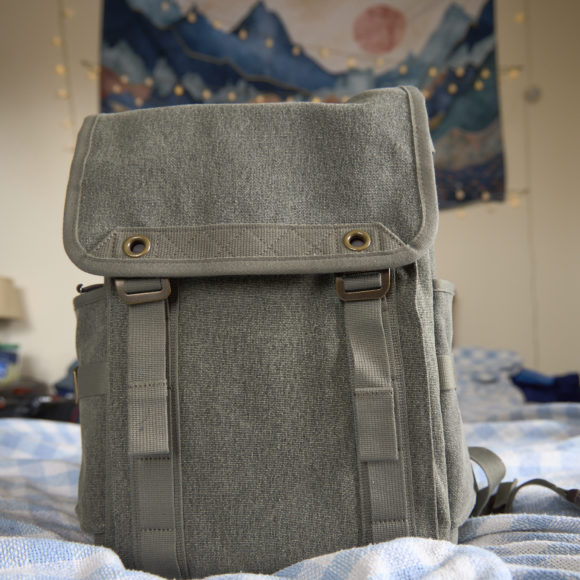 Chris Gampat The Phoblographer Think Tank Retrospective Backpack review product images 41-40s400 6